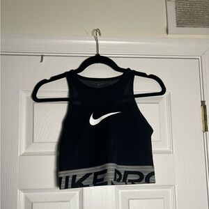Nike Pro Sports Bra
